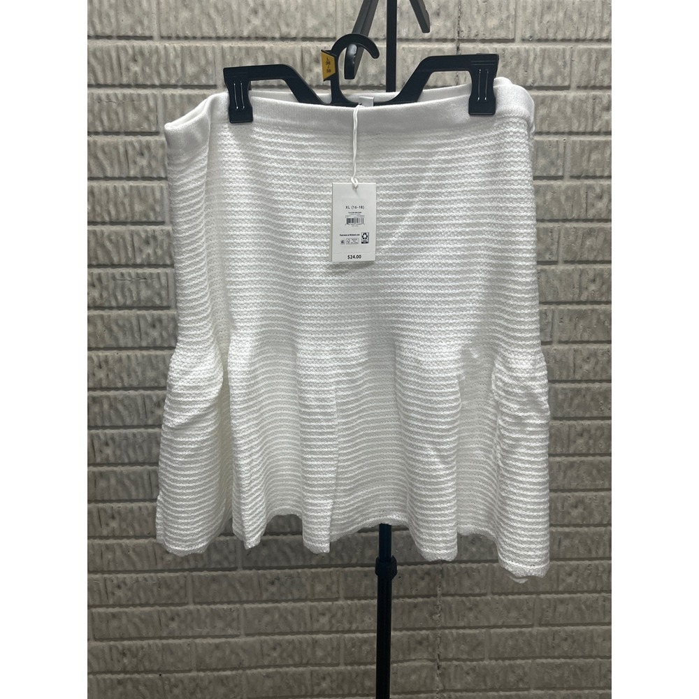 Free Assembly Cream Stripe Flare Mini Skirt XL 16-18 Textured Knit White Flounce